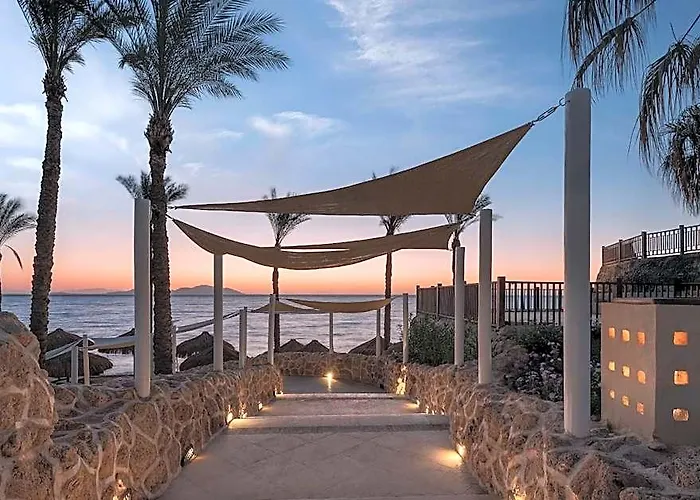 The Grand Sheikh Resort